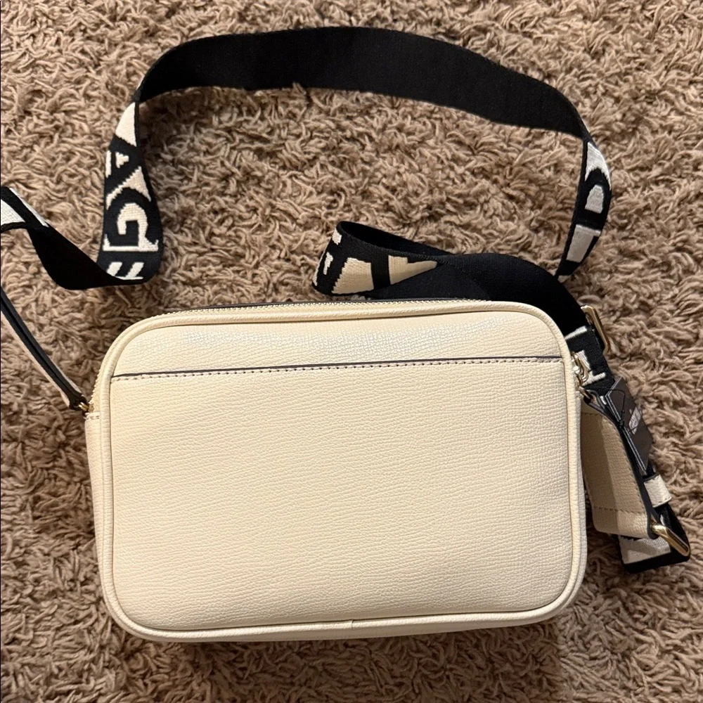 Karl Lagerfeld elegant crossbody